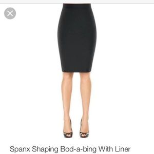 NWT spanx bod-a-bing skirt